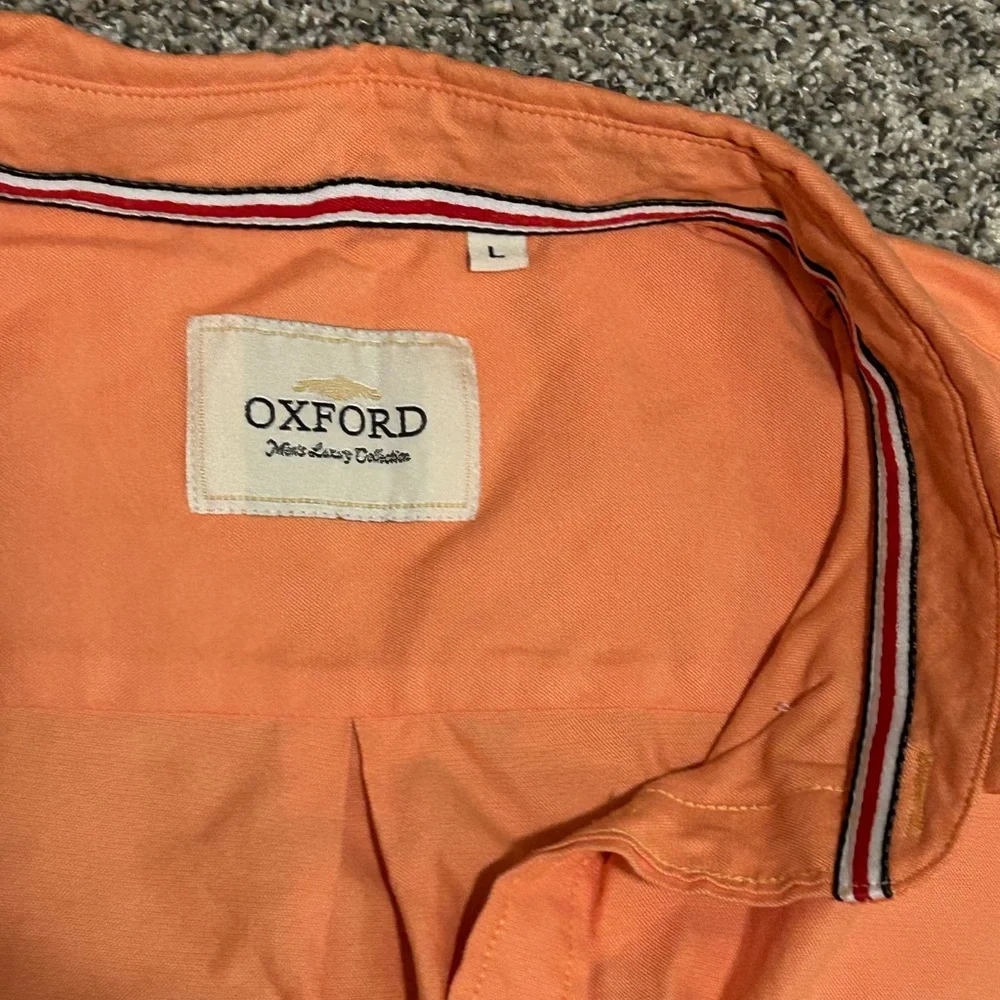 Oxford Men's Orange Button-Down Shirt size L - Picture 2 of 3